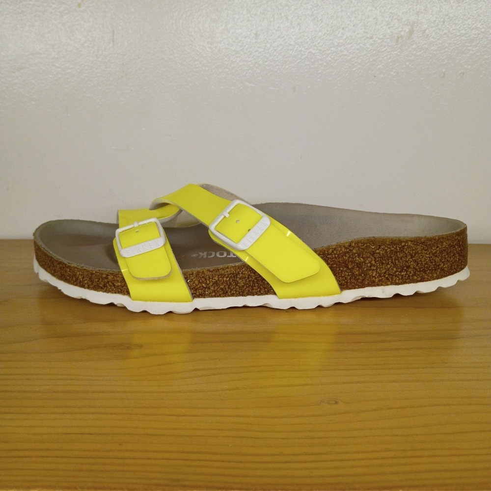Birkenstock Yao Balance Yellow Patent Sandals Slides Women's Size 7 Men's Size 5 - Picture 3 of 11
